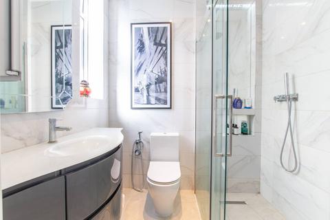 3 bedroom flat for sale, Oakworth Road, North Kensington, London, W10