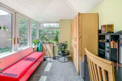 4 bedroom detached house for sale, St. Clements Way, Hull HU9