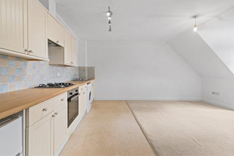 1 bedroom apartment for sale, Bell Farm Lane, Uckfield, East Sussex, TN22