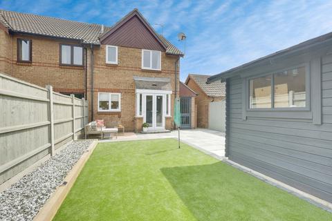 9 Caversham Avenue, Shoeburyness, Southend-on-sea, SS3 8TX