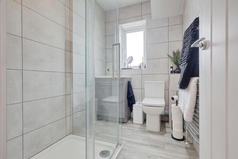 9 Caversham Avenue, Shoeburyness, Southend-on-sea, SS3 8TX