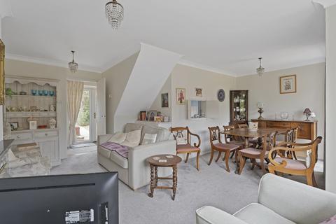 3 bedroom terraced house for sale, Batchelor Green, Bursledon, Southampton, Hampshire. SO31 8FJ