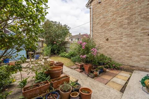 3 bedroom terraced house for sale, Batchelor Green, Bursledon, Southampton, Hampshire. SO31 8FJ