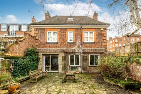 Townshend Road, St John's Wood, NW8