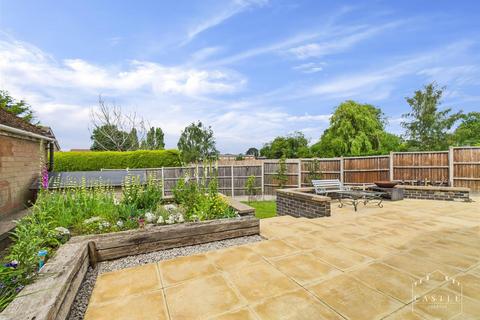 53 Sunnyside, Hinckley, LE10 1TE