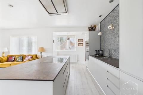 53 Sunnyside, Hinckley, LE10 1TE