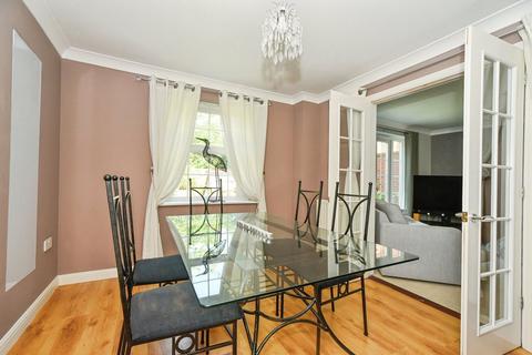 5 bedroom detached house for sale, Birkdale Close, Swindon SN25