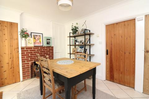 2 bedroom terraced house for sale, Beacon Lane, Woodnesborough