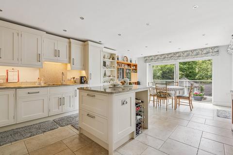 2 bedroom bungalow for sale, Hawthorn Close, Hitchin, SG5