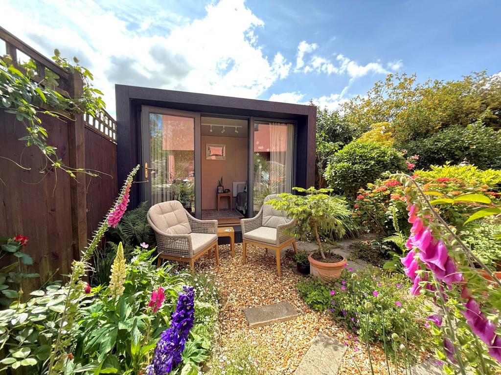 Outbuilding