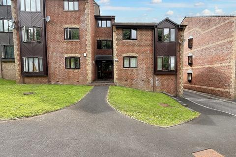 1 bedroom flat for sale, Rena Hobson Court, Tiverton, EX16