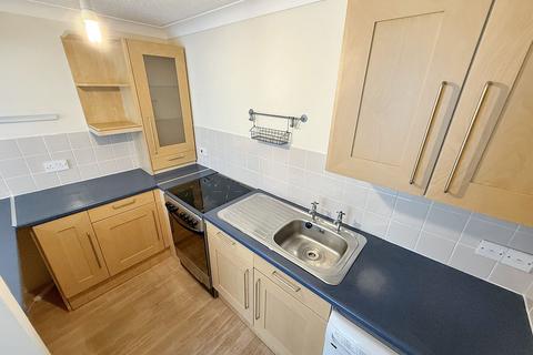 1 bedroom flat for sale, Rena Hobson Court, Tiverton, EX16