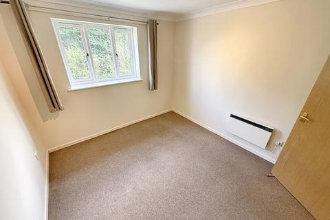 1 bedroom flat for sale, Rena Hobson Court, Tiverton, EX16