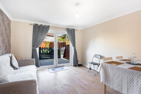 78 Stonefield, Bar Hill, Cambridge, CB23 8TE