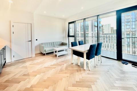 2 bedroom apartment to rent, Merino Gardens, London E1W