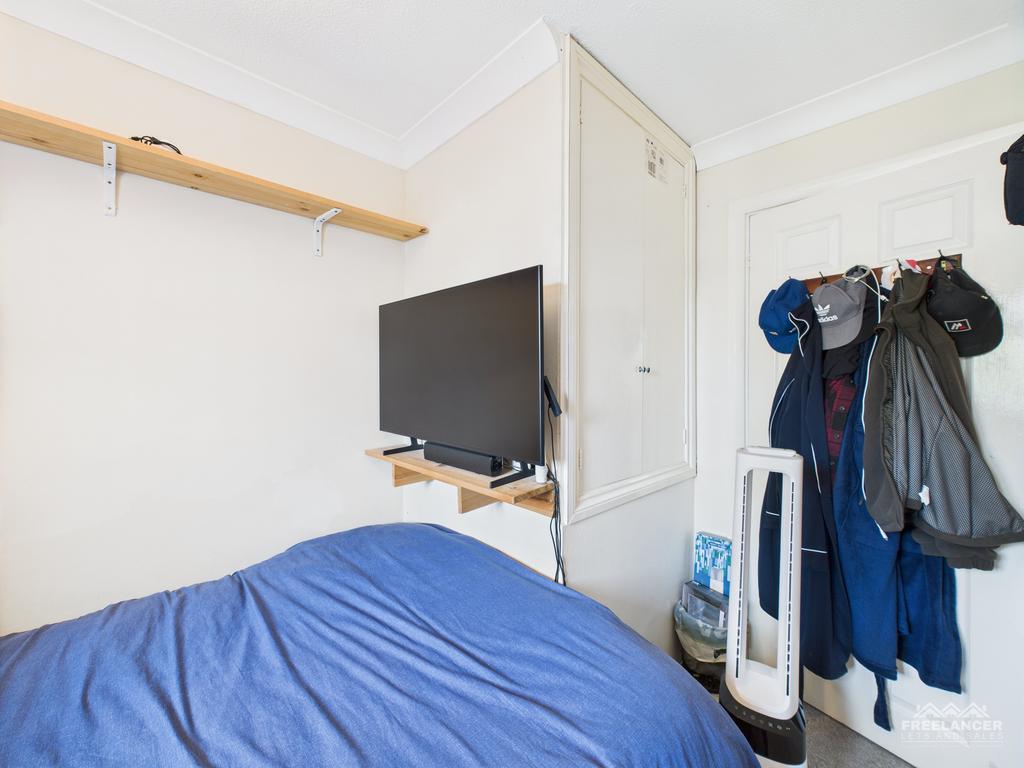 Single bedroom 2