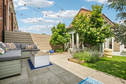 3 bedroom detached house for sale, Sandy Plot, Christchurch BH23