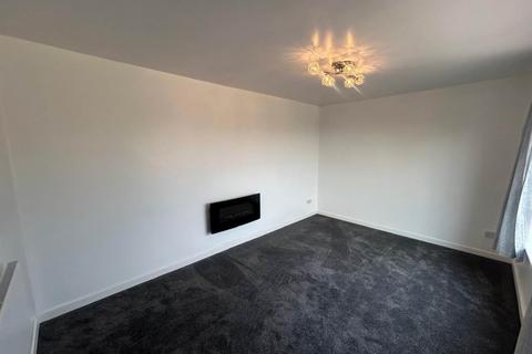 3 bedroom house to rent, Farm Road , ,