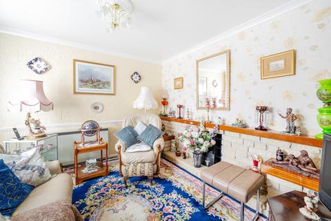 3 bedroom detached house for sale, Sandford Leaze, Tetbury GL8