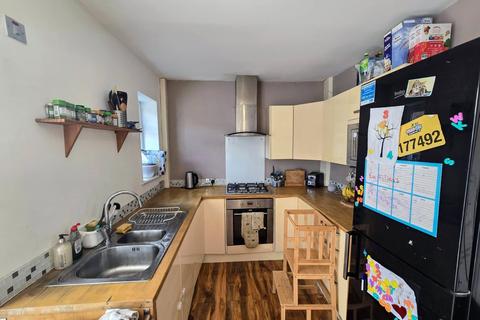108 Birchway, Hayes, UB3 3PD