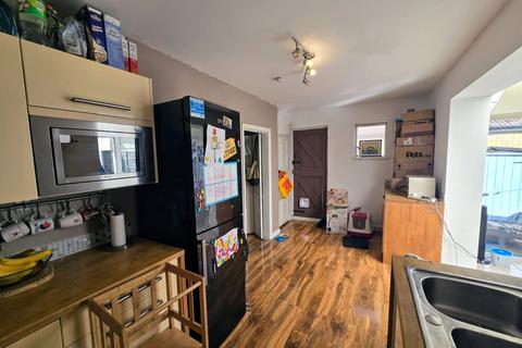 108 Birchway, Hayes, UB3 3PD