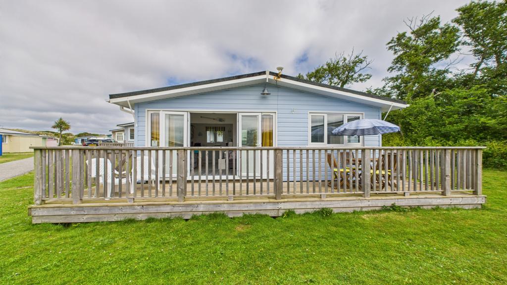 2 Bedroom Bungalow for Sale