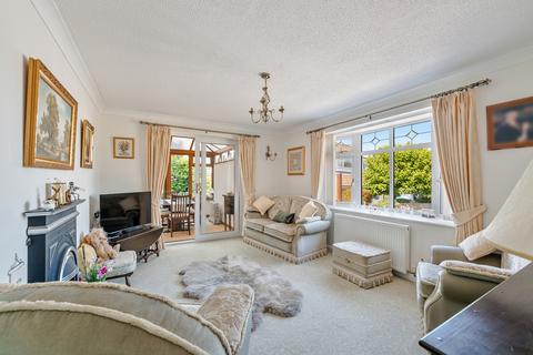 10 Furze Close, Weston-super-mare, BS22 9SH