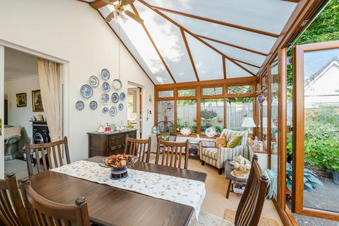 10 Furze Close, Weston-super-mare, BS22 9SH