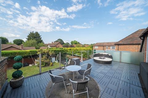 4 bedroom detached house for sale, The Avenue, Hampshire PO14