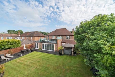 4 bedroom detached house for sale, The Avenue, Hampshire PO14