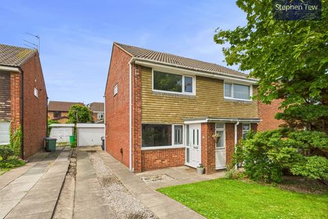 27 Compton Close, Poulton-le-fylde, FY6 7TJ