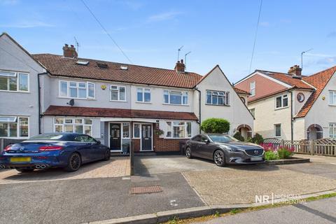 37 Hartfield Road, Chessington, KT9 2PP