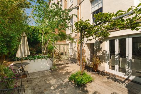 undefined, Clifton, Bristol, BS8
