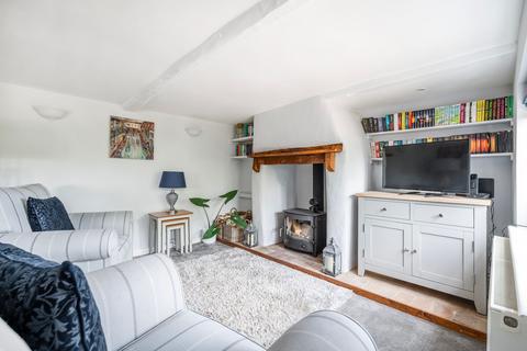 Apple Tree House Mill Lane, Rockland All Saints, Attleborough, NR17 1XR