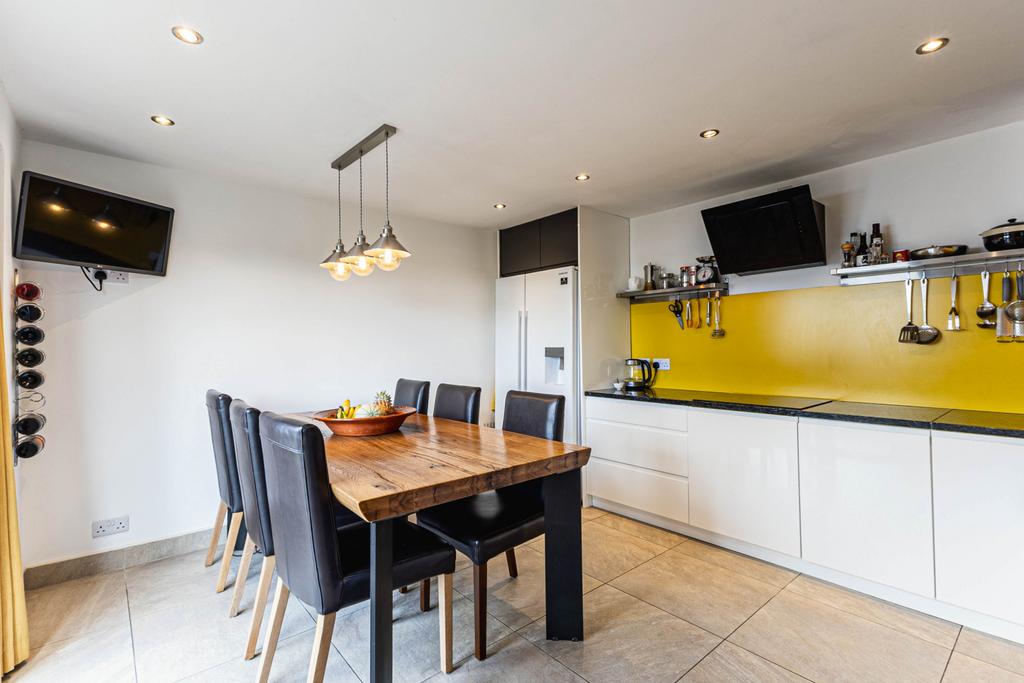 Kitchen/Dinner