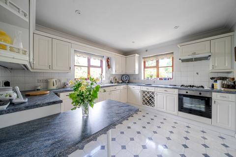 4 bedroom detached house for sale, Alma Lane, Farnham, Surrey, GU9