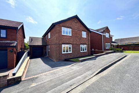 4 bedroom detached house for sale, Lakeston Close, Deer Park, Hartlepool
