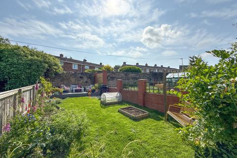 2 bedroom flat for sale, Beverley Road, Gateshead, NE9