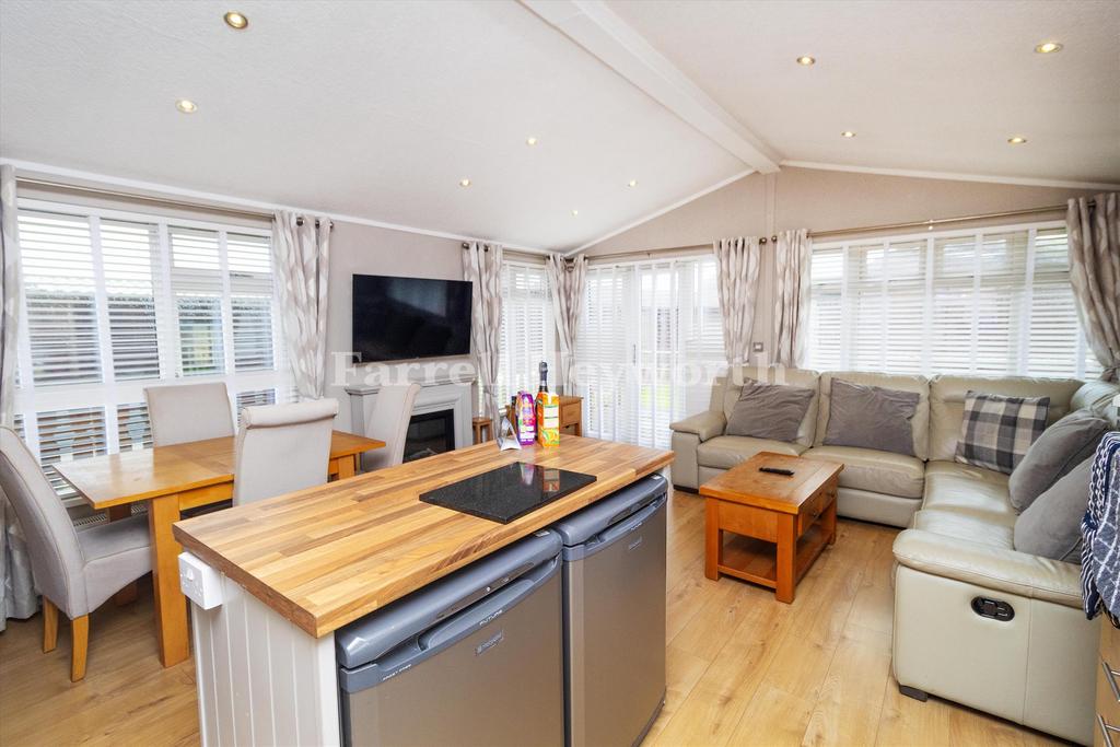 Open Plan Living 2