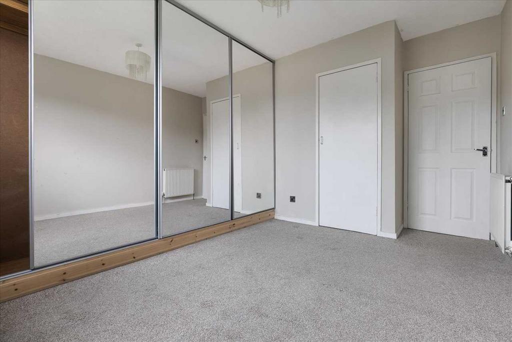 Bedroom Two (3)