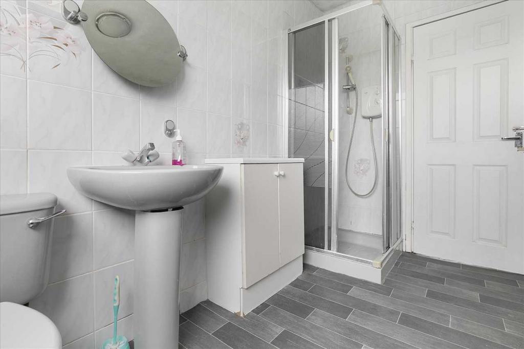 Shower Room (2)