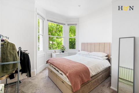 1 bedroom flat for sale, Shelley Road, Worthing BN11