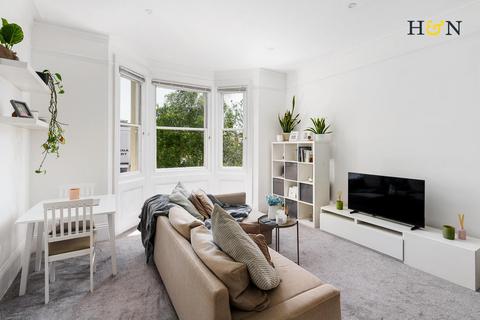 1 bedroom flat for sale, Shelley Road, Worthing BN11