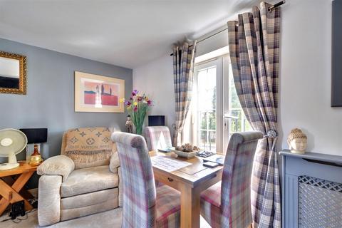 76 Flatts Lane, Calverton, Nottingham, NG14 6RF