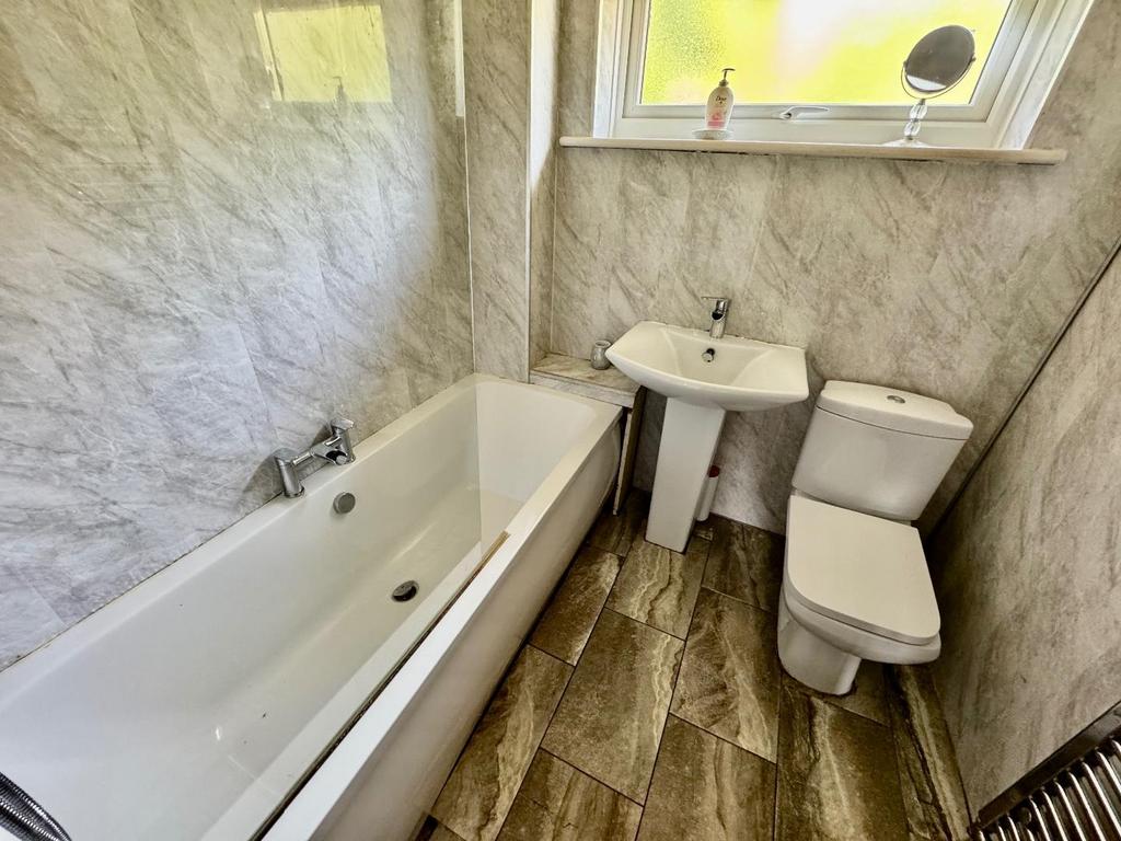 Bathroom/w.c.