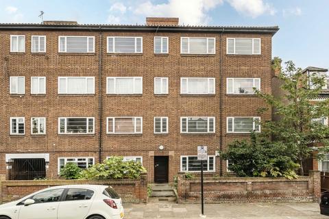 2 bedroom flat to rent, Terrapin Road, London SW17