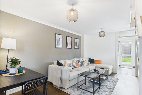 2 bedroom end of terrace house for sale, Thorpland Avenue, Ickenham, UB10