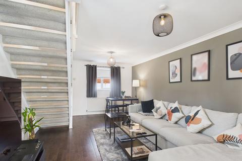 2 bedroom end of terrace house for sale, Thorpland Avenue, Ickenham, UB10