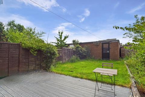 2 bedroom end of terrace house for sale, Thorpland Avenue, Ickenham, UB10