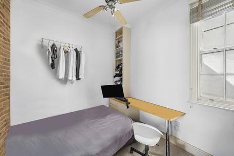 Studio for sale, Sussex Gardens, Hyde Park, London